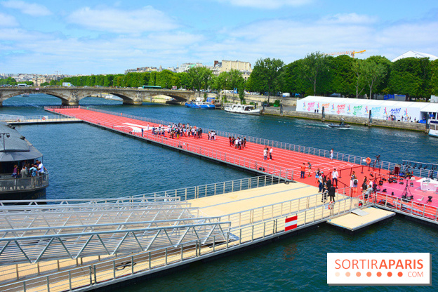 Piste d athlétisme flottante sur la Seine animations gratuites