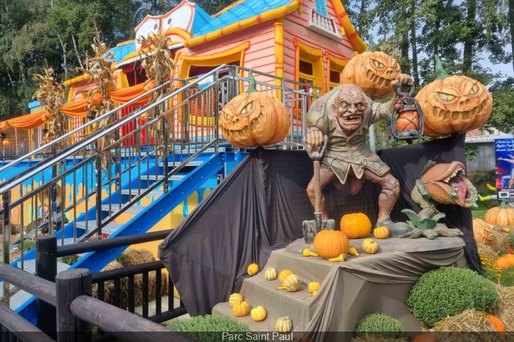 Halloween At Parc Saint Paul Closed From November To