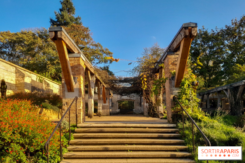 Issy - parc de l'île Saint Germain et Tour aux figures 
