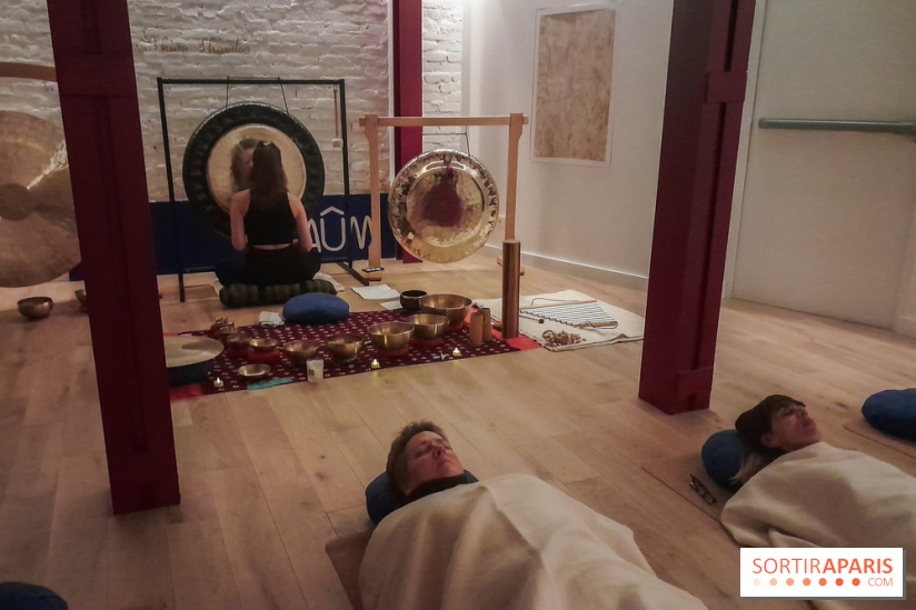 At Aûm, studio de yoga et espace de coworking dans le 20e