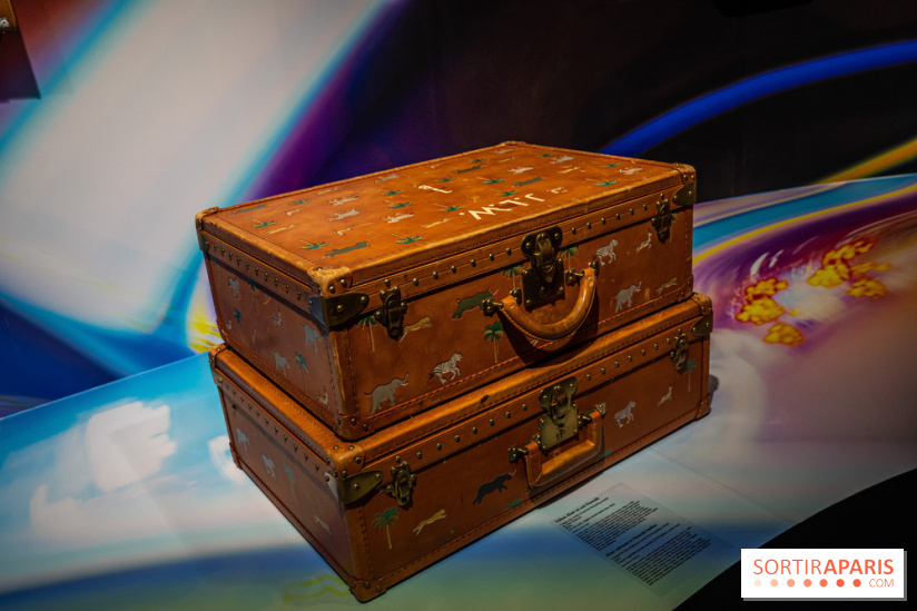 LV Dream exposition Louis Vuitton gratuite - valise