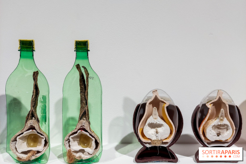 Le synthétique au cœur de l’humain, nos photos de l'expo au Centre culturel canadien