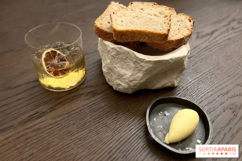 Nhome - Cocktail, pain, beurre