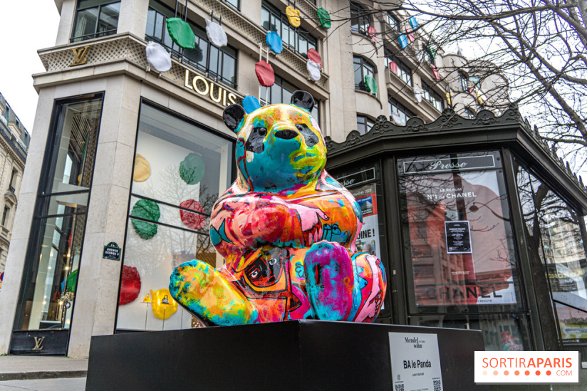 Exposition Julien et ses Juliogoths, avenue George V Paris