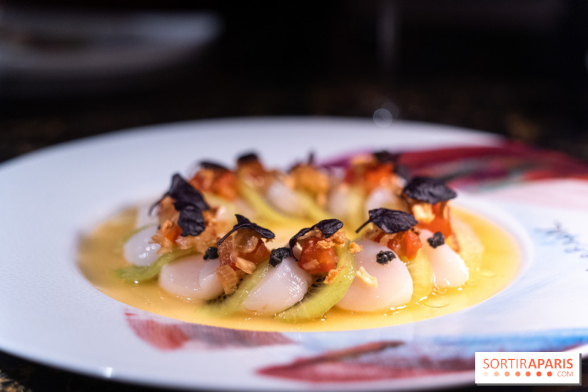 Akira Back Paris fête ses 1 an -  Scalp kiwi - saint-jaques truffe - kiwi -yuzu