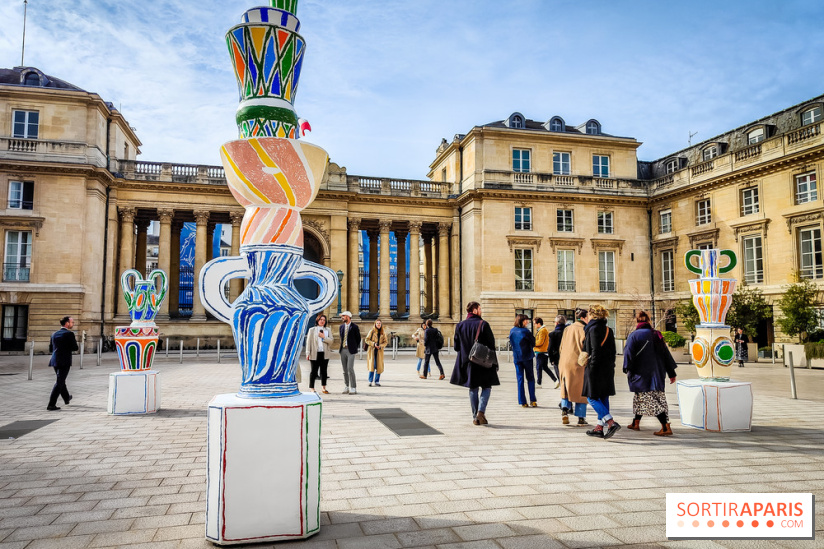 Exposition à l'Assemblée nationale : Alexandre Benjamin Navet décore la cour du Palais Bourbon