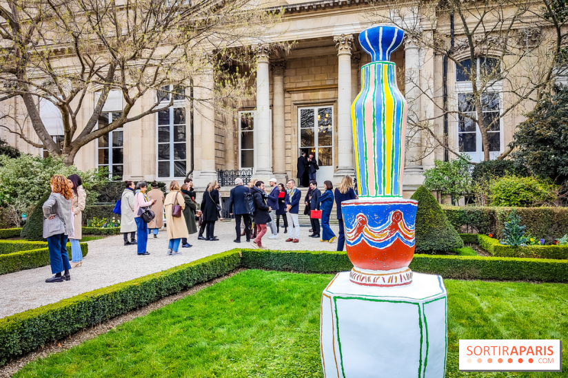 Exposition à l'Assemblée nationale : Alexandre Benjamin Navet décore la cour du Palais Bourbon
