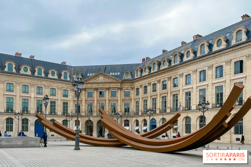 Les installations de Bernar Venet Place Vendôme - image00001
