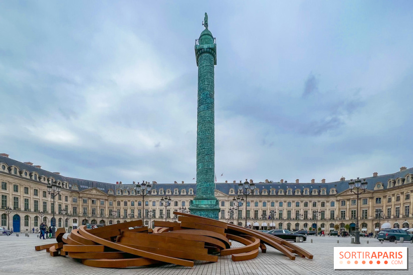 Les installations de Bernar Venet Place Vendôme - image00005