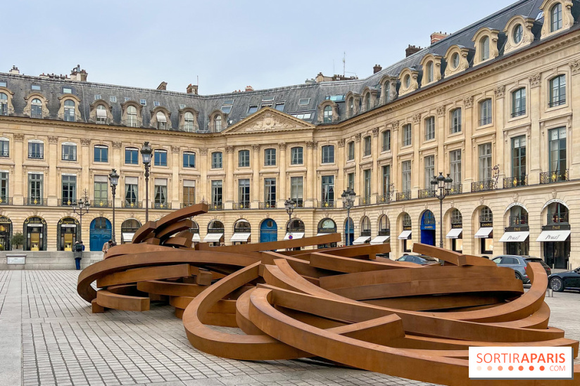 Les installations de Bernar Venet Place Vendôme - image00010