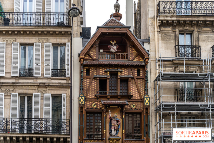 Façade alsacienne classée à Paris - McDo Saint-Lazare