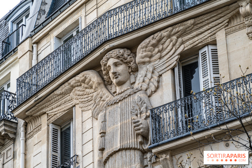 La plus grande cariatide de Paris