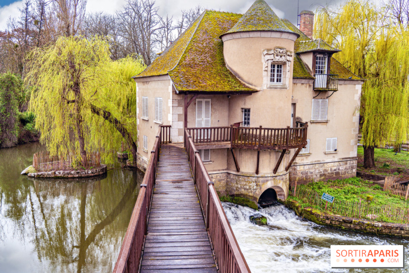 Moret-sur-Loing - citée médiévale - plus beaux détours de France - moulin