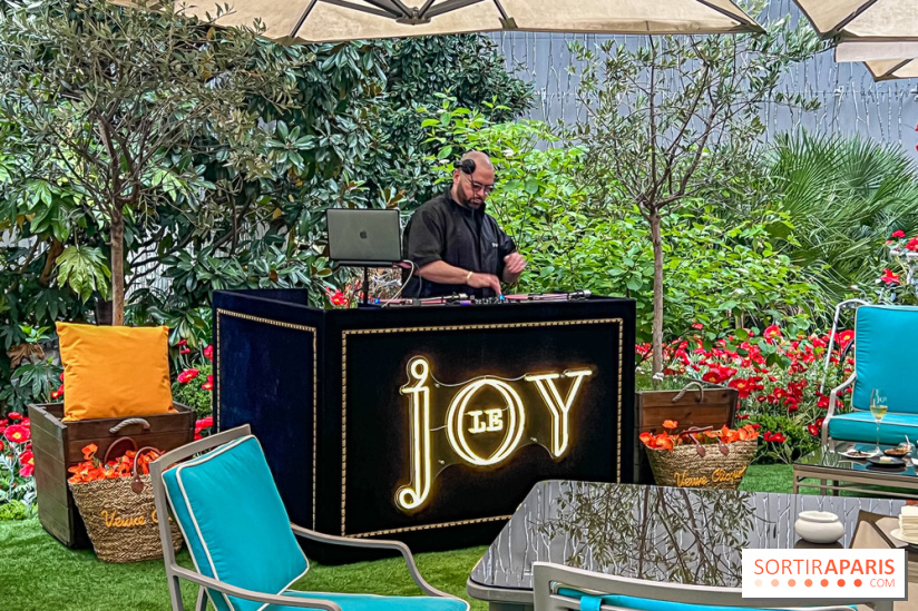 La terrasse cachée du Joy à l'Hôtel Fouquet's 2023 : le jardin de coquelicots - IMG 6332