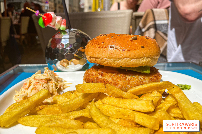 Tata Burger, le restaurant aux burgers en forme de zizi dans le Marais - B31C4B29 5B67 487D 8EF8 CDBFDB2B2F5B