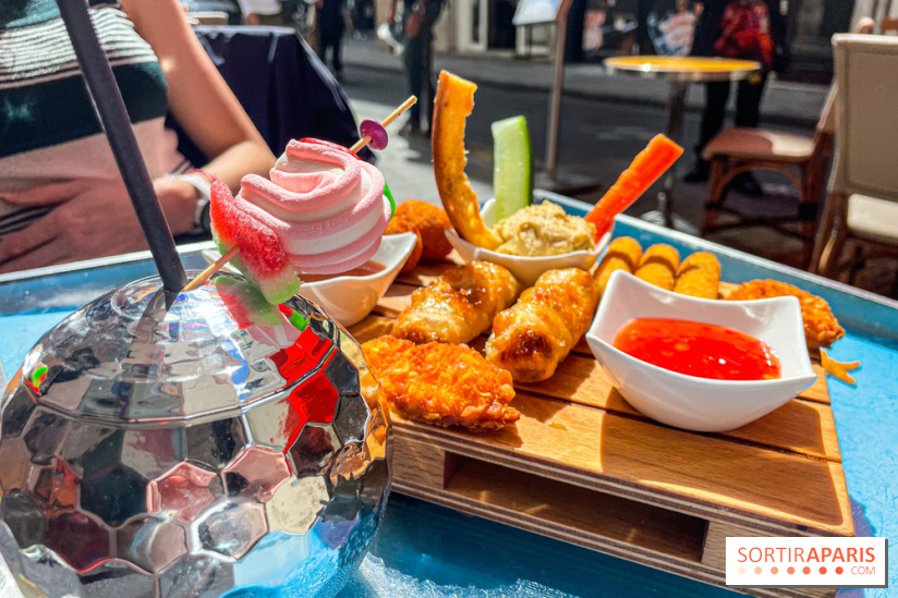 Tata Burger, le restaurant aux burgers en forme de zizi dans le Marais - 4883039C 9CA2 48AF 96CC 2A28B49F6C23