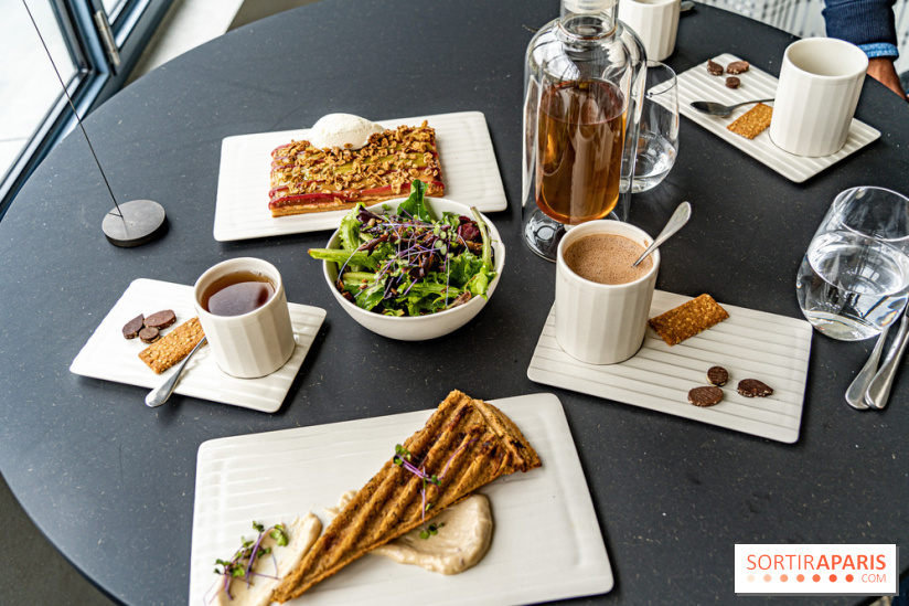 Le Tea Time secret de la Halle aux Grains dans la Bourse de Commerce -  A7C3370