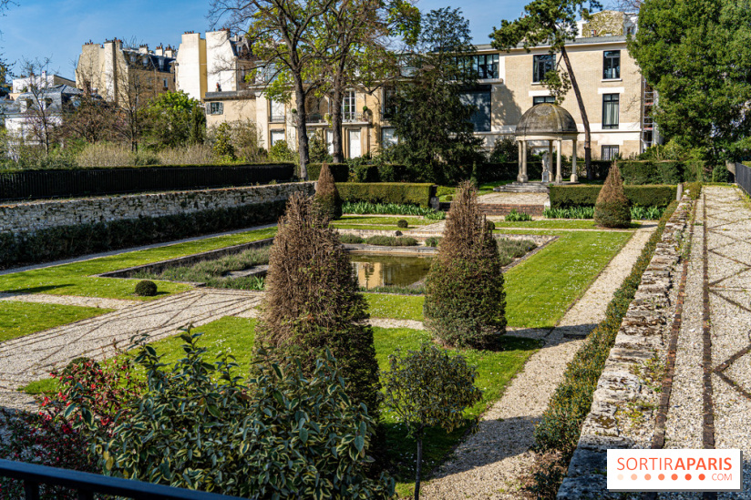Parc de la Folie Saint-James à Neuilly-sur-Seine