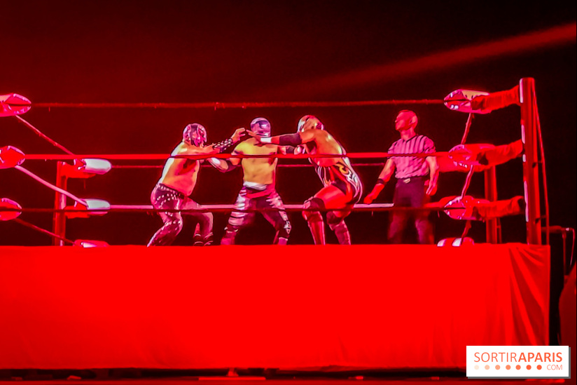 Nuit Blanche 2023 : la lucha libre fait le show sur la place du Châtelet !