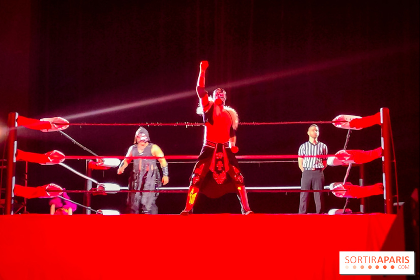 Nuit Blanche 2023 : la lucha libre fait le show sur la place du Châtelet !