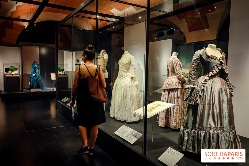 La mode en mouvement, l'exposition qui mêle sport et mode au Palais Galliera se dévoile en images
