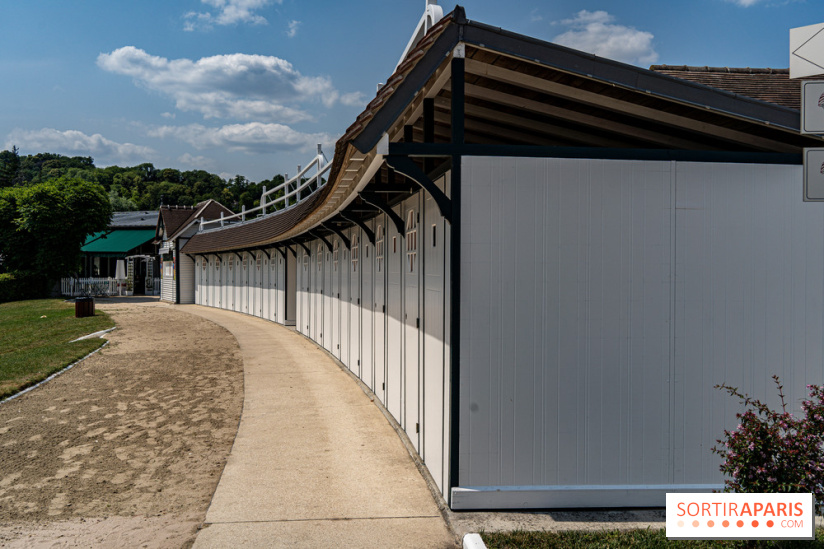 L'Isle-Adam, l'un des plus beaux village d'Ile-de-France -  plage - cabines