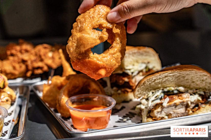Dogma restaurant - Poulet frit et burger