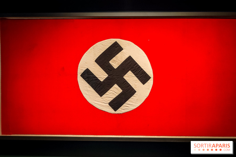 Musée de la Libération de Paris - collections permanentes - drapeau nazi
