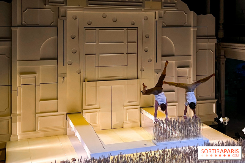 Entre Chiens et Louves, le nouveau spectacle du Bon Marché Rive Gauche et du Cirque Le Roux - image00067