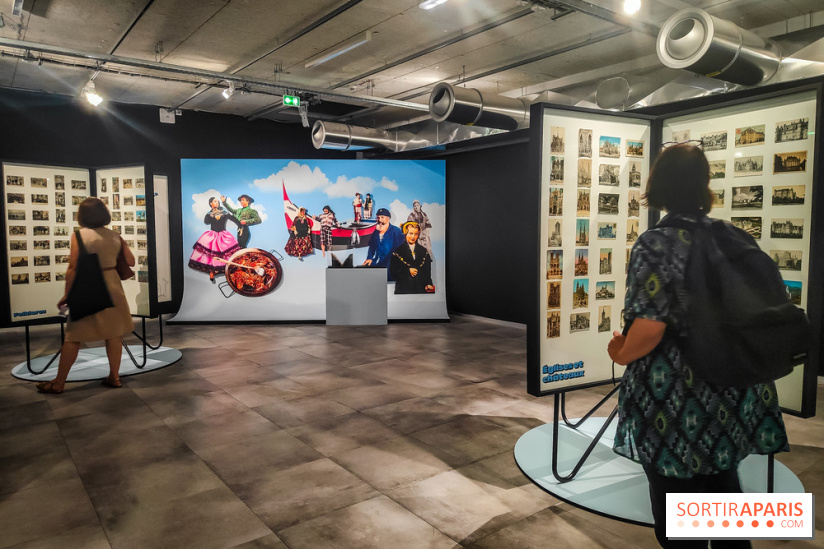Nouvelles du paradis, la carte postale de vacances : l'exposition ensoleillée au Musée de la Poste