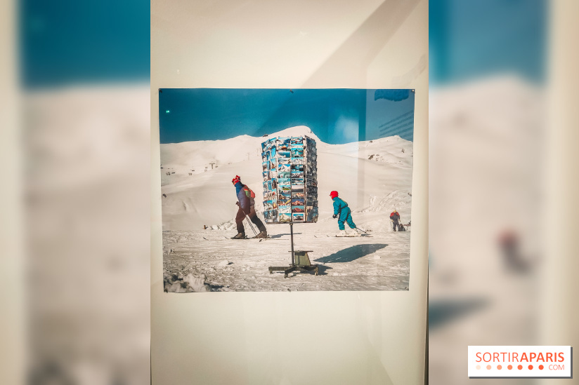 Nouvelles du paradis, la carte postale de vacances : l'exposition ensoleillée au Musée de la Poste - IMG20230905192913