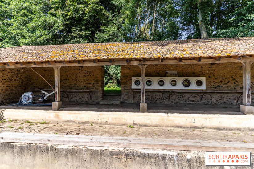 Folies lavoirs, les lavoirs des Yvelines et de la Vallée de Chevreuse accueillent l'art contemporain