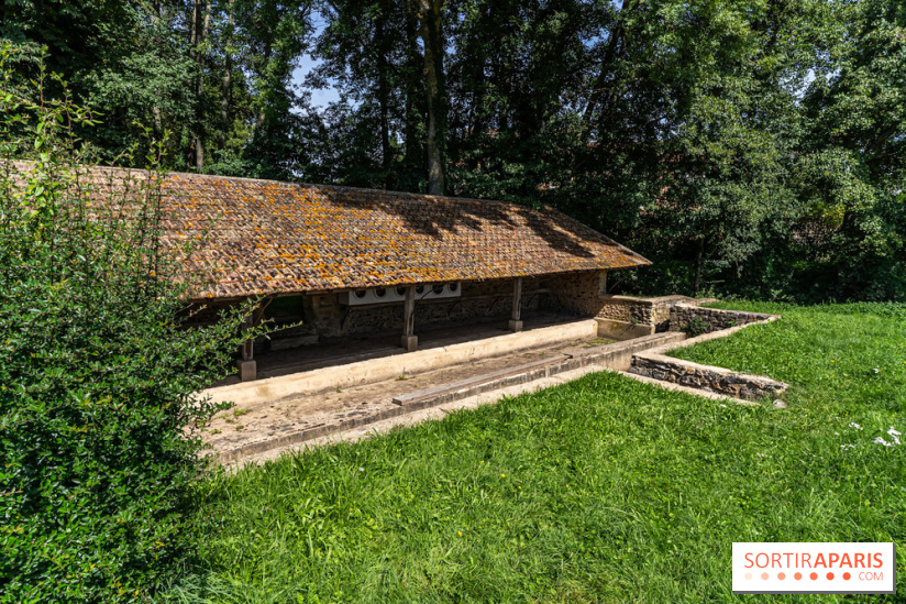 Folies lavoirs, les lavoirs des Yvelines et de la Vallée de Chevreuse accueillent l'art contemporain