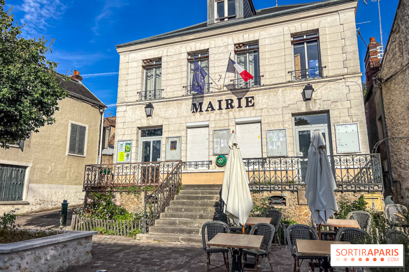 Village de Dampierre en Yvelines - mairie