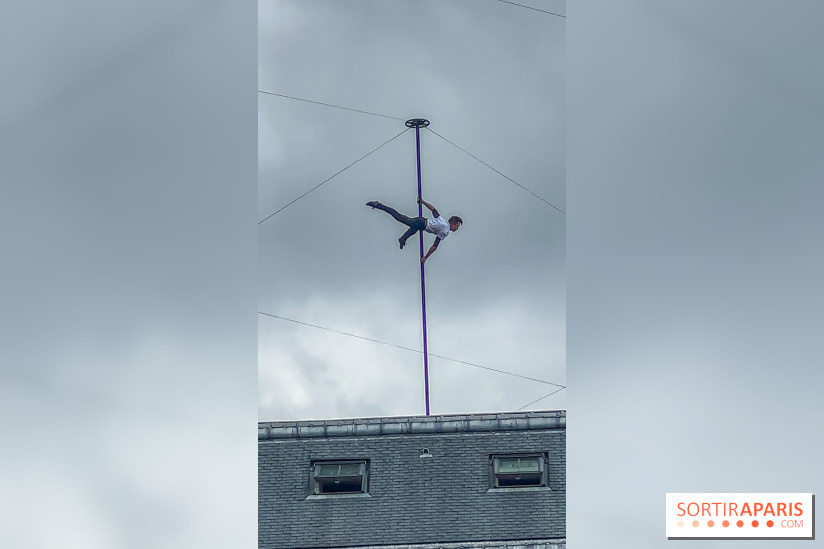 Horizon, le spectacle dans la cours du Palais Royal - IMG 1200