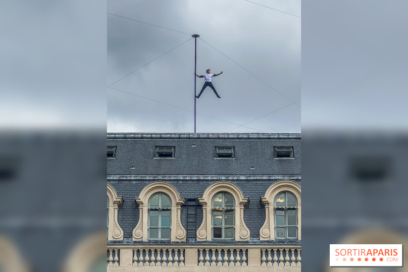 Horizon, le spectacle dans la cours du Palais Royal