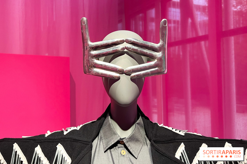 Carla Fernández. L'avenir fait main : l'exposition mode & textile gratuite à la Galerie du 19M (Chanel)