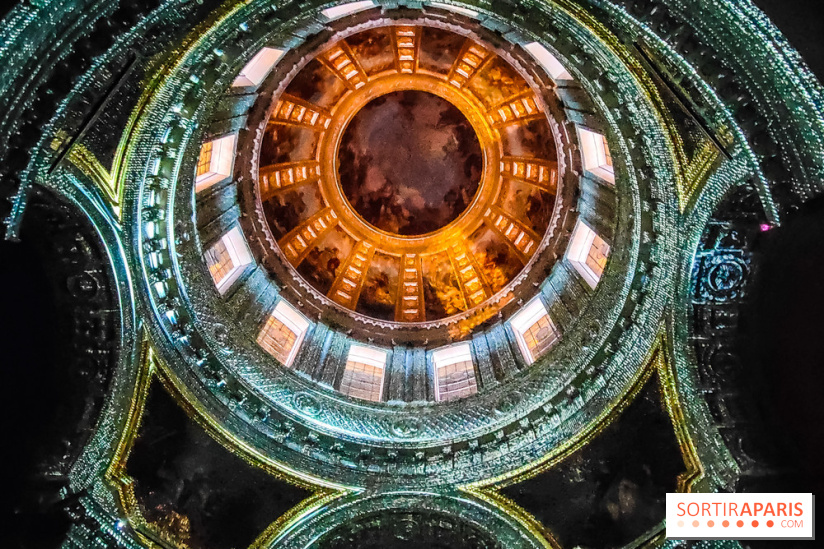 Aura, un spectacle son et lumières qui illumine le Dôme des Invalides - photos et vidéo
