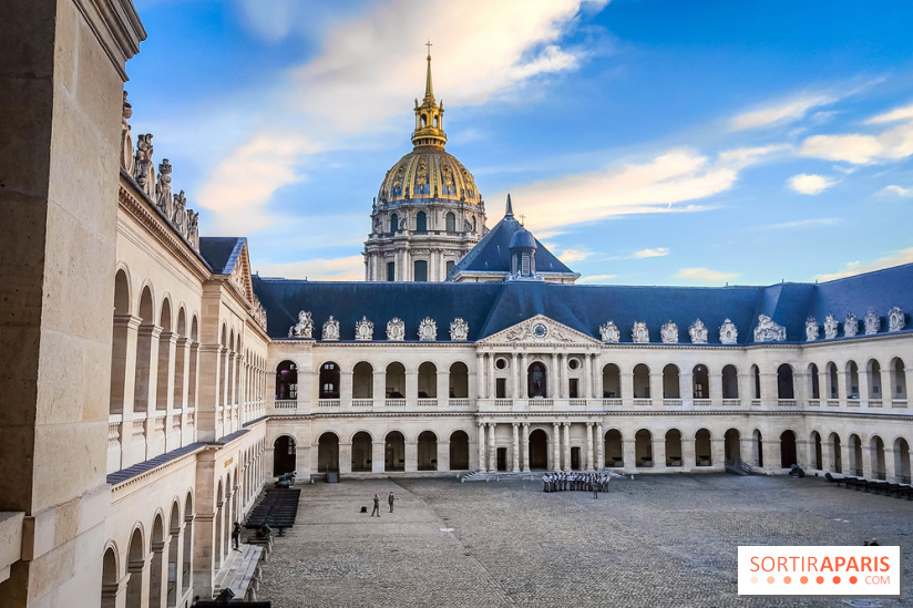Aura, un spectacle son et lumières qui illumine le Dôme des Invalides - photos et vidéo