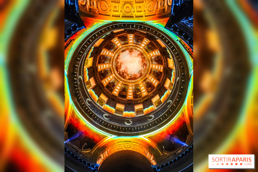 Aura, un spectacle son et lumières qui illumine le Dôme des Invalides - photos et vidéo