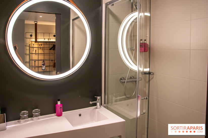 Moxy Paris Val d'Europe salle de bain