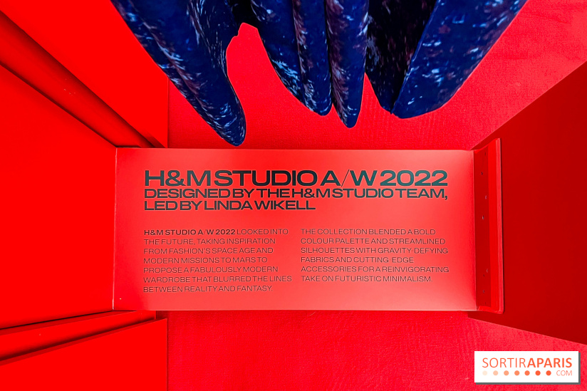 Le pop-up store évènement de H&M Studio dans une galerie d'art - Paris Fashion Week