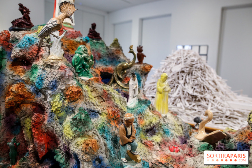 Mike Kelley à la Bourse de Commerce