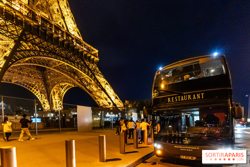 Bus Saint Germain 1920 - dîner dans un bus en traversant Paris  -  A7C3691