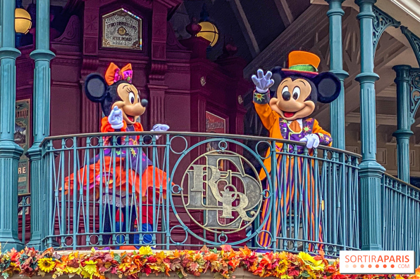 Halloween 2023 Disneyland Paris - Mickey Minnie