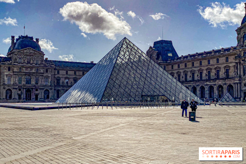 VOTRE LOUVRE あなたのルーヴル　朝日新聞 朝日新聞 額絵 あなたのルーブル「VOTRE LOUVRE」 - メルカリ