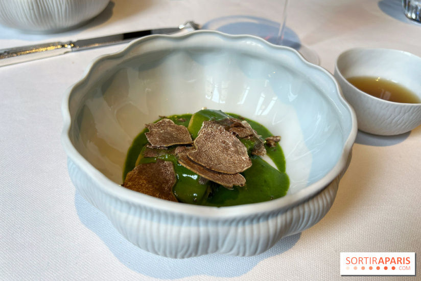 Menu chasse Le Gabriel, La Réserve - Poule faisane, truffe blanche