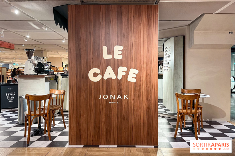 Café Jonak et collections chaussures marrons - Galeries Lafayette Haussmann