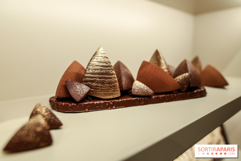 Bûche et chocolats de Noël 2023 signés Alléno & Rivoire