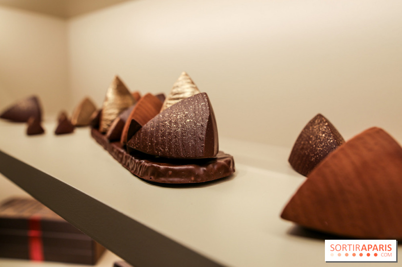 Bûche et chocolats de Noël 2023 signés Alléno & Rivoire - IMG 0978